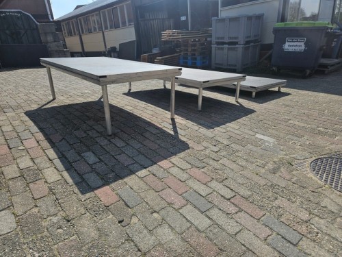 Podium 2x2m (60cm hoog)